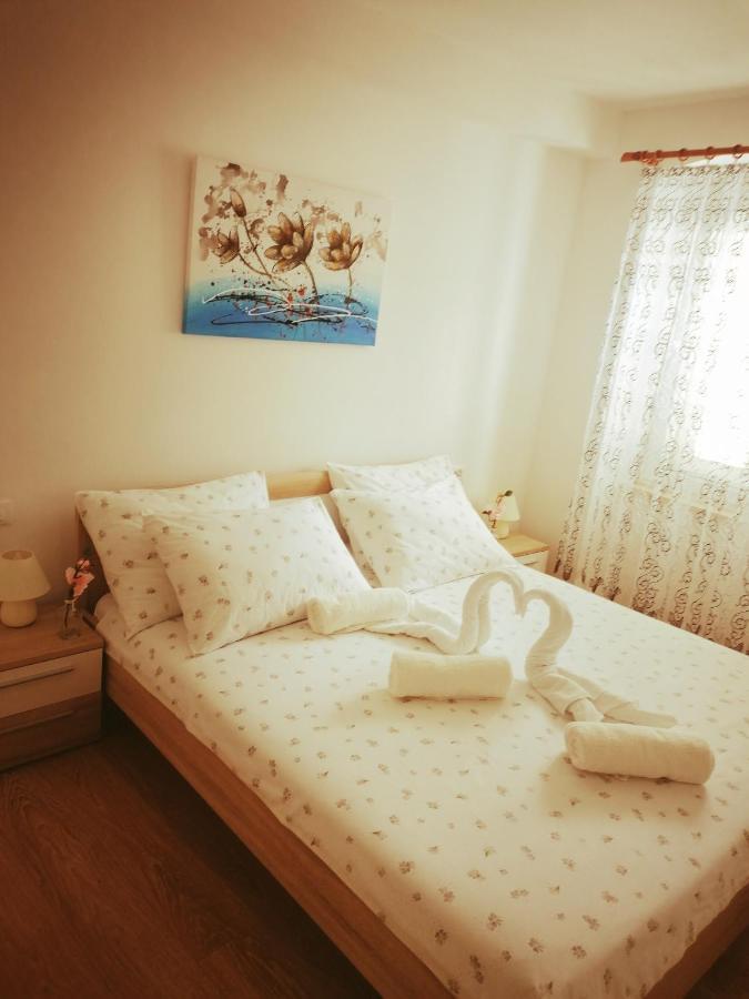 Apartment Michael Krk Town Extérieur photo